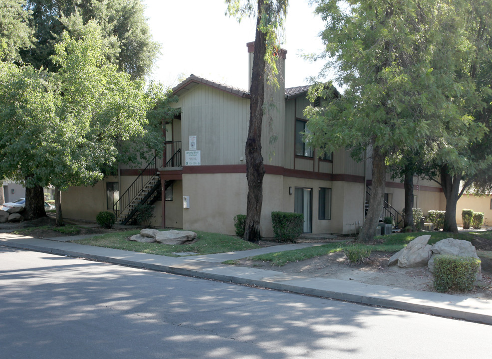 Beverly West I in Lemoore, CA - Foto de edificio