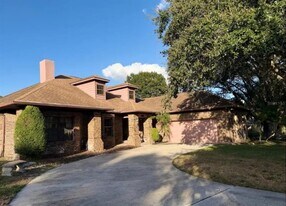 1102 Sugartree Dr S in Lakeland, FL - Building Photo