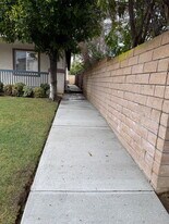 357 E Hazeltine St in Ontario, CA - Building Photo