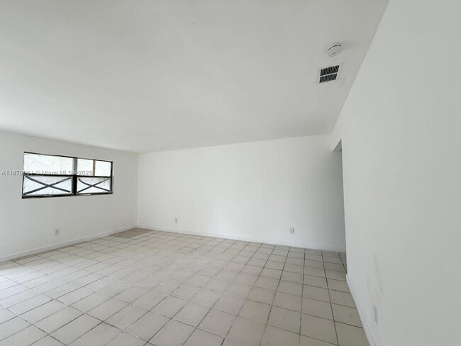 5605 Ninth Ave in Ft. Myers, FL - Building Photo - Building Photo