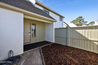 429 Bay Point Rd in Panama City, FL - Building Photo - Building Photo