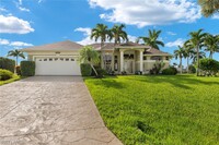 3433 SW 27th Ave in Cape Coral, FL - Foto de edificio - Building Photo