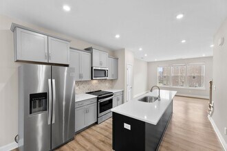 210 Judson Ave in Charlotte, NC - Building Photo - Building Photo