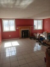 2454 E Herbison Rd in Bath, MI - Foto de edificio - Building Photo