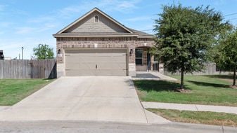 9228 Lonesome Oak Drive in Temple, TX - Building Photo