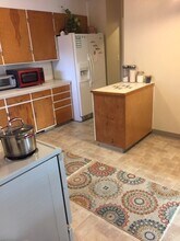 8806 1st Ave NE in Seattle, WA - Building Photo - Building Photo