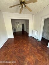 246 Morton Ave in Albany, NY - Building Photo - Building Photo