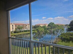 8320 Whiskey Preserve Cir in Ft. Myers, FL - Building Photo - Building Photo