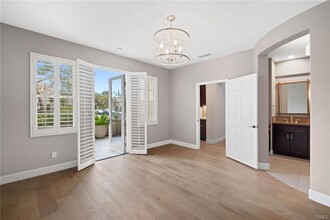 85 Passage in Irvine, CA - Building Photo - Building Photo