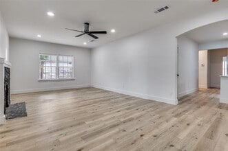 1724 Stella Ave in Dallas, TX - Building Photo - Building Photo