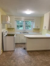 303 Knitting Mill St in Jonesville, SC - Building Photo - Building Photo