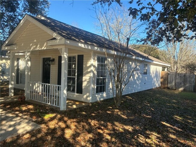 611 Westchase Ct S in Fairhope, AL - Building Photo - Building Photo