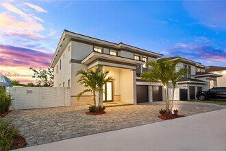 14841 SW 39th Terrace in Miami, FL - Building Photo - Building Photo