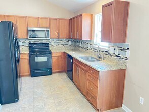 325 Southern Branch Dr in Myrtle Beach, SC - Building Photo - Building Photo