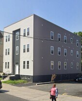 913-915 Grove St in Irvington, NJ - Building Photo