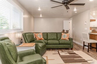 451 W 200 S in Vernal, UT - Building Photo - Building Photo