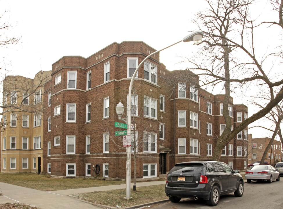 West Ridge in Chicago, IL - Building Photo