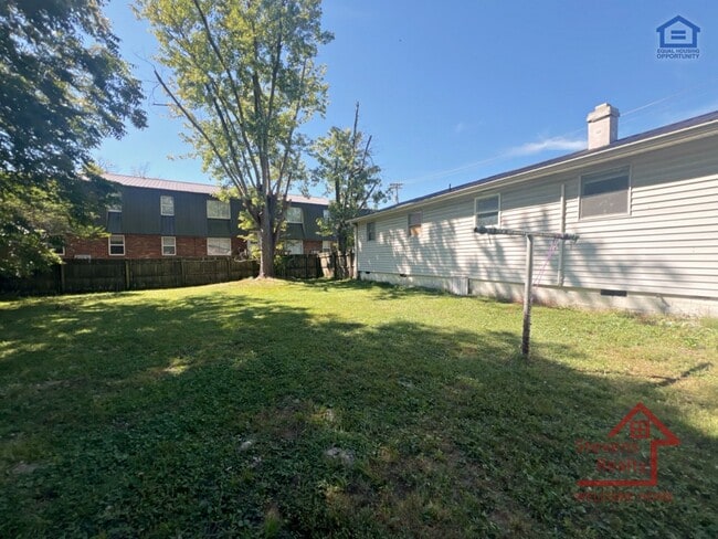 325 N Franklin Ave in Cookeville, TN - Building Photo - Building Photo
