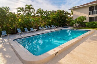 2121 Wood St in Sarasota, FL - Building Photo - Building Photo