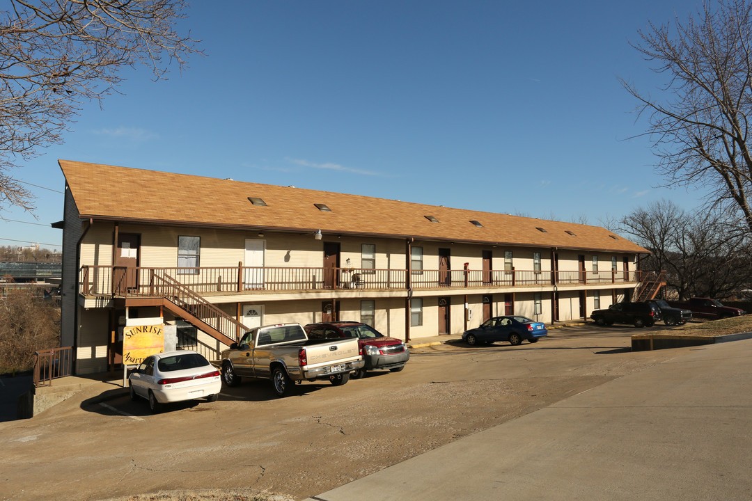 Highbury Heights in Fayetteville, AR - Building Photo