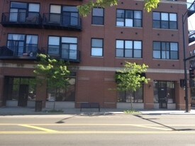 One South Leavitt in Chicago, IL - Building Photo