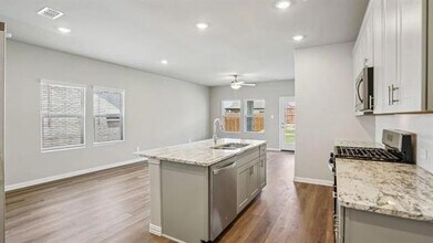 408 Blanton St in McKinney, TX - Foto de edificio - Building Photo