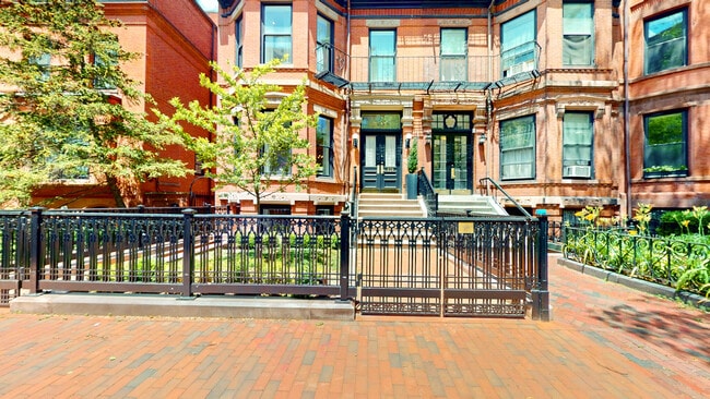 property at 277 Marlborough St