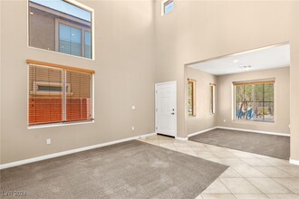 10339 Trillium Dr in Las Vegas, NV - Building Photo - Building Photo