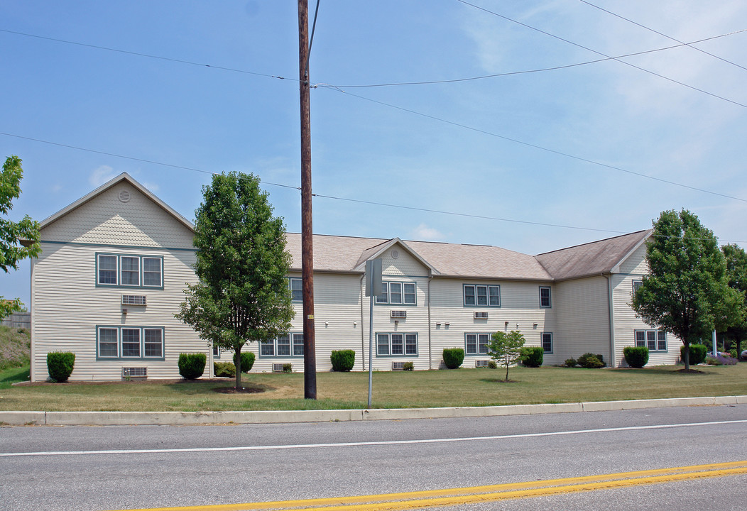 Mountain View Senior Apartments in Newville, PA - Building Photo