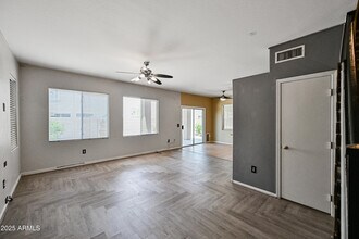 4230 W Carter Rd in Phoenix, AZ - Building Photo - Building Photo