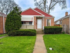 631 Balmoral Ave in Westchester, IL - Building Photo