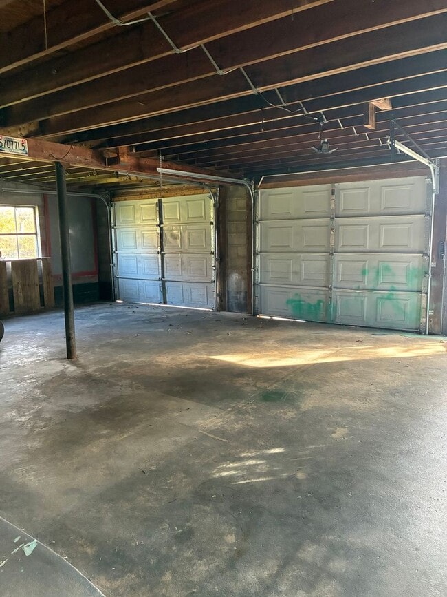 251 Narrow Dr in Hanover, PA - Building Photo - Building Photo