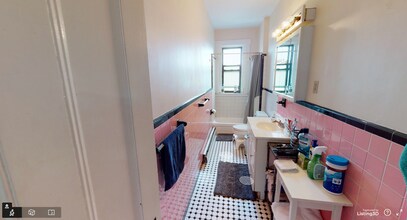 313 Cambridge St, Unit 2 in Cambridge, MA - Foto de edificio - Building Photo