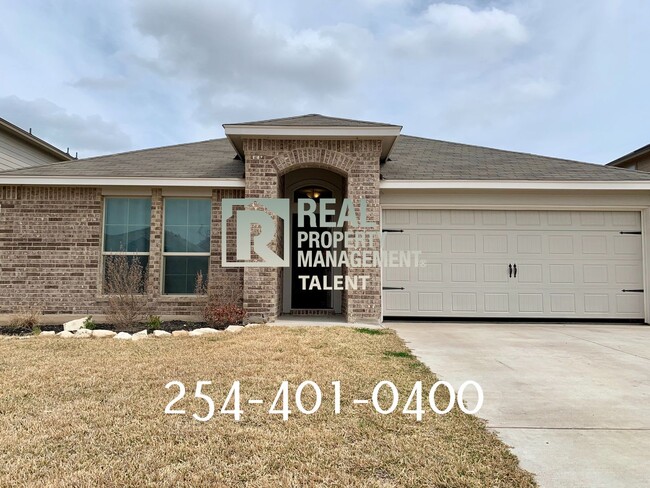 property at 3004 Jackal Dr