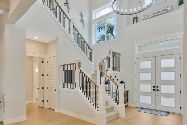615 Mirabay Blvd in Apollo Beach, FL - Building Photo - Building Photo