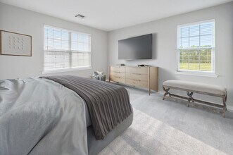 Aspen Court Apartments in Piscataway, NJ - Foto de edificio - Building Photo
