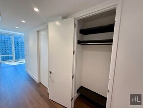 SUNNY NO FEE STUDIO IN THE LUXURY SUMMIT NYC in New York, NY - Building Photo - Building Photo