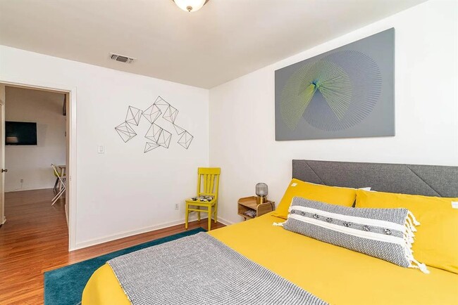 5405 Brompton Cir in Austin, TX - Building Photo - Building Photo