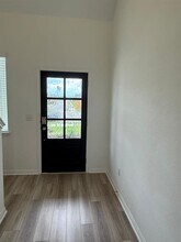 5800 Beverly Pr Rd in Del Valle, TX - Building Photo - Building Photo