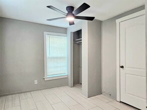 217 Cockerel St in Houston, TX - Building Photo - Building Photo