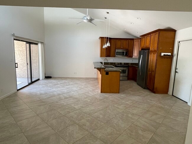 9463 E Jenan Dr in Scottsdale, AZ - Building Photo - Building Photo