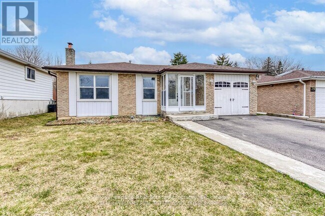 27 Gondola Crescent in Brampton, ON - Building Photo - Building Photo