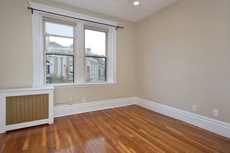 1105 Boylston St in Boston, MA - Building Photo - Building Photo