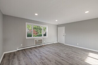 48 Nelson St in Stamford, CT - Building Photo - Building Photo