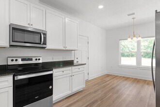 3278 Bernath Dr in Milton, FL - Building Photo - Building Photo