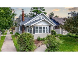 3901 Portland Ave in Minneapolis, MN - Building Photo