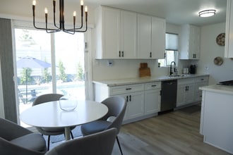 356 W Cortez Rd in Palm Springs, CA - Building Photo - Building Photo
