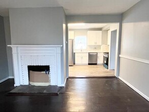 55 Barberry Ct in Oyster Bay, NY - Building Photo - Building Photo