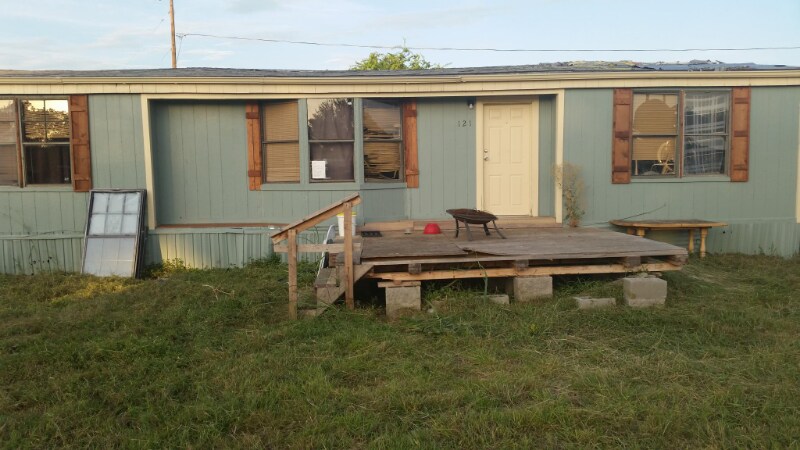 121 Donna Ct in Weatherford, TX - Building Photo