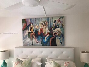 1817 S Ocean Dr in Hallandale Beach, FL - Building Photo - Building Photo